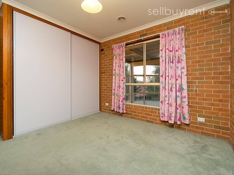1 HELSINGOR AVENUE, Wodonga VIC 3690