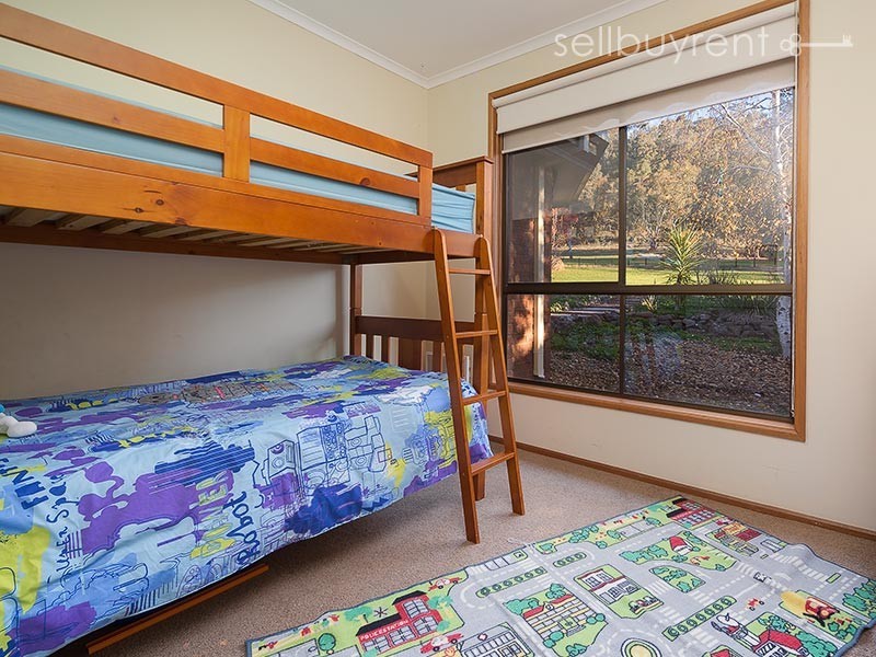 23 MCCULLOCH CRESCENT, Wodonga VIC 3690