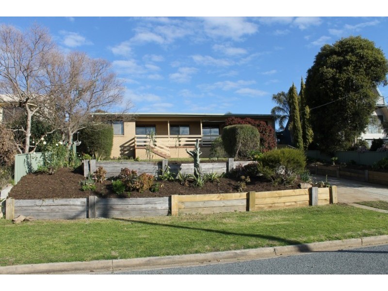 37 CRAIG DRIVE, Bellbridge VIC 3691