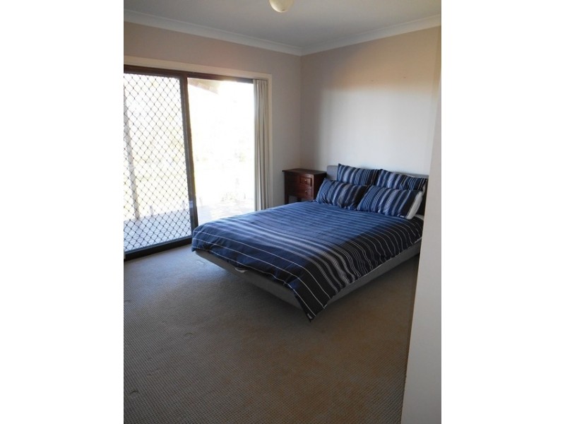 403 CARLMA CRESCENT, Lavington NSW 2641