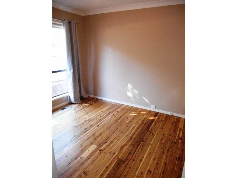 403 CARLMA CRESCENT, Lavington NSW 2641