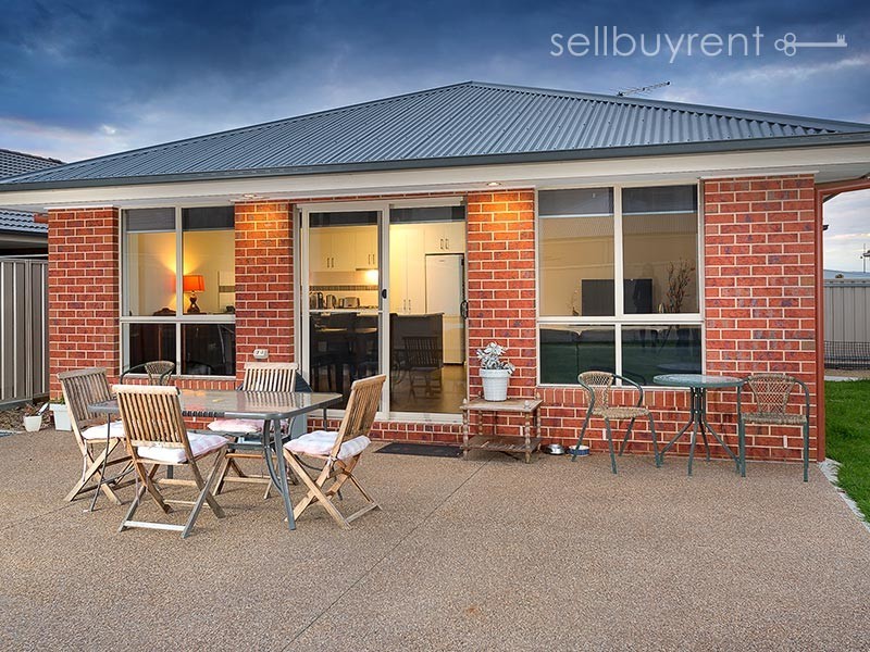 5 SADLIER STREET, Wodonga VIC 3690