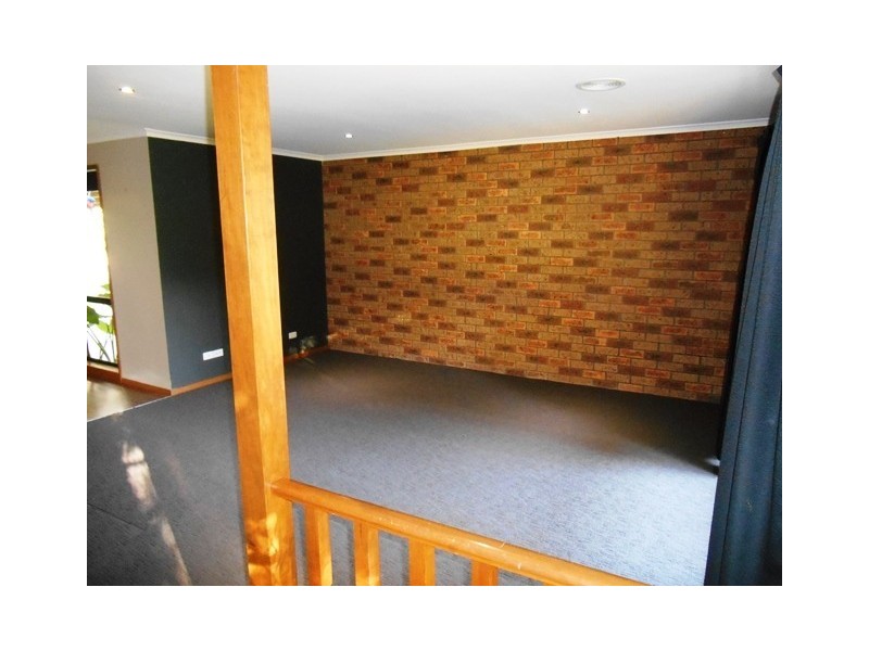 14 BURONGA DRIVE, Lavington NSW 2641