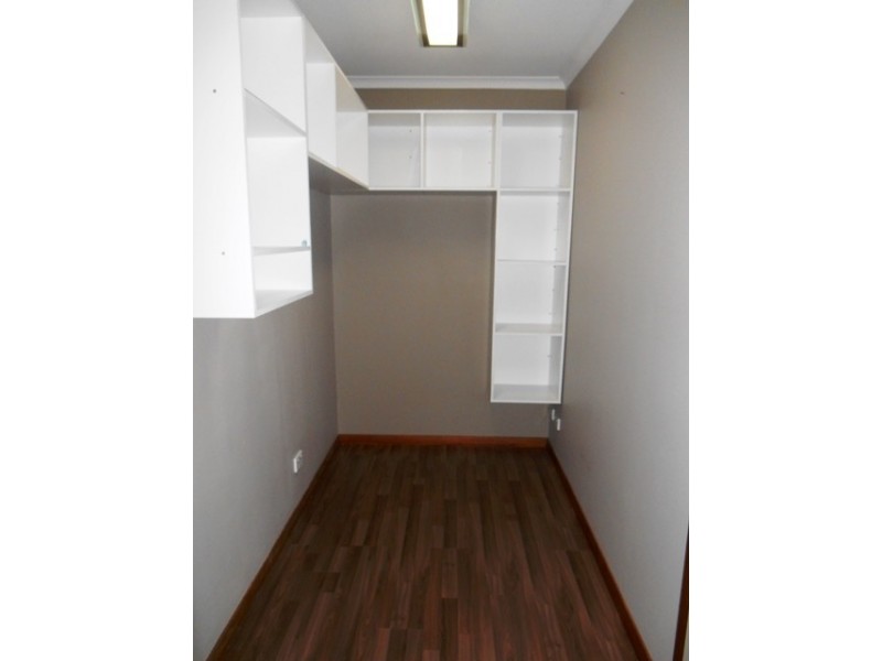 14 BURONGA DRIVE, Lavington NSW 2641