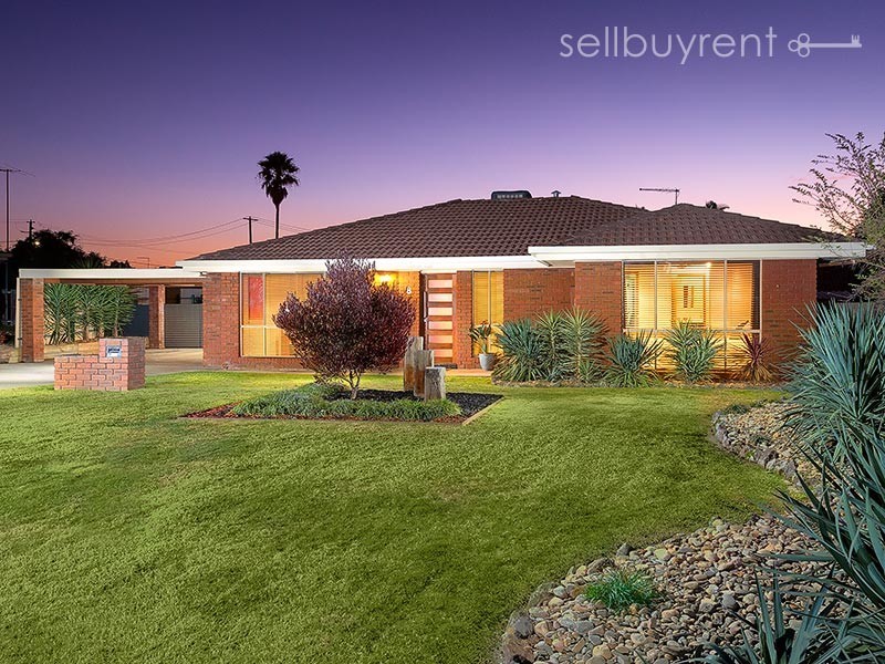 8 DAVID PLACE, Wodonga VIC 3690