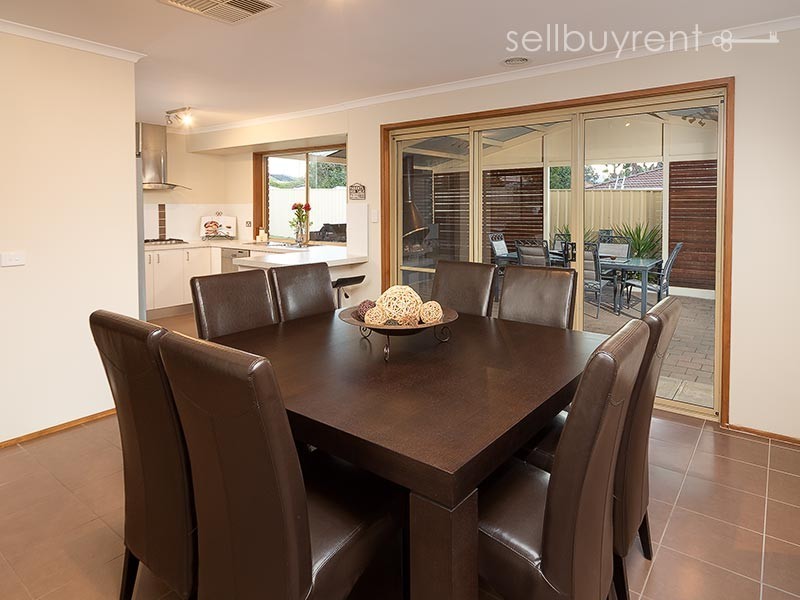 8 DAVID PLACE, Wodonga VIC 3690