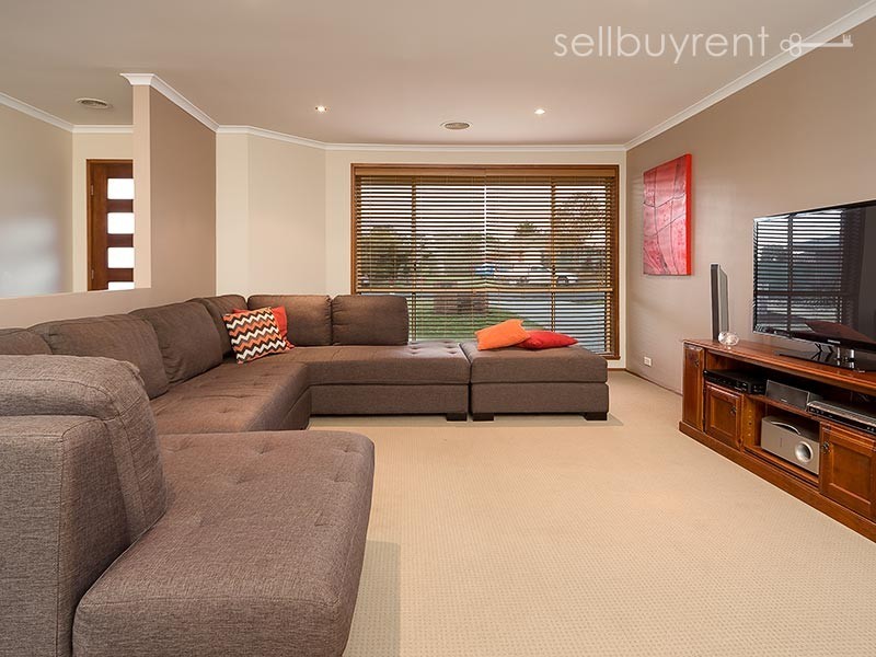 8 DAVID PLACE, Wodonga VIC 3690