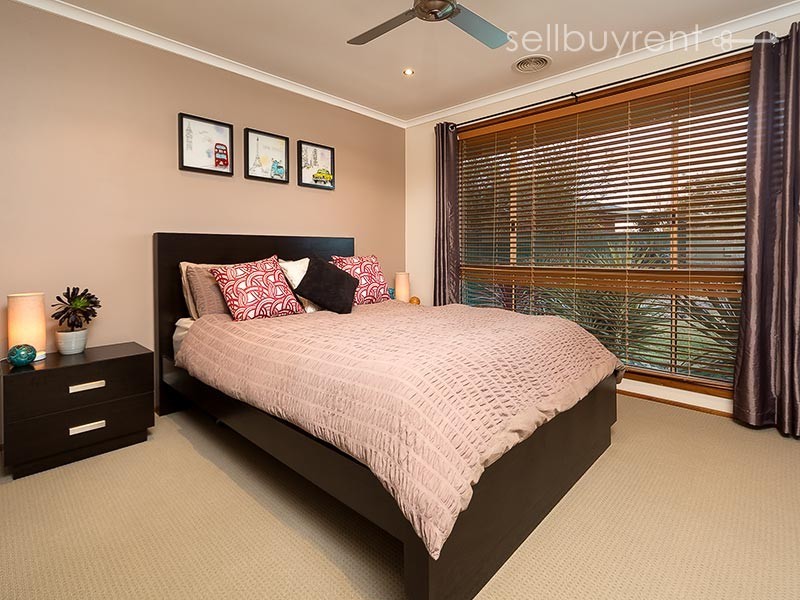 8 DAVID PLACE, Wodonga VIC 3690