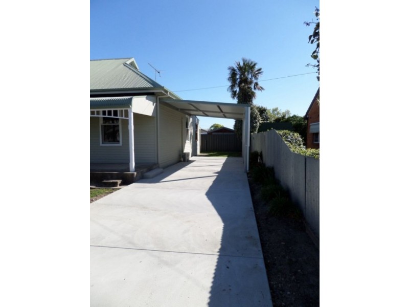 16 CHENERY STREET, Wodonga VIC 3690