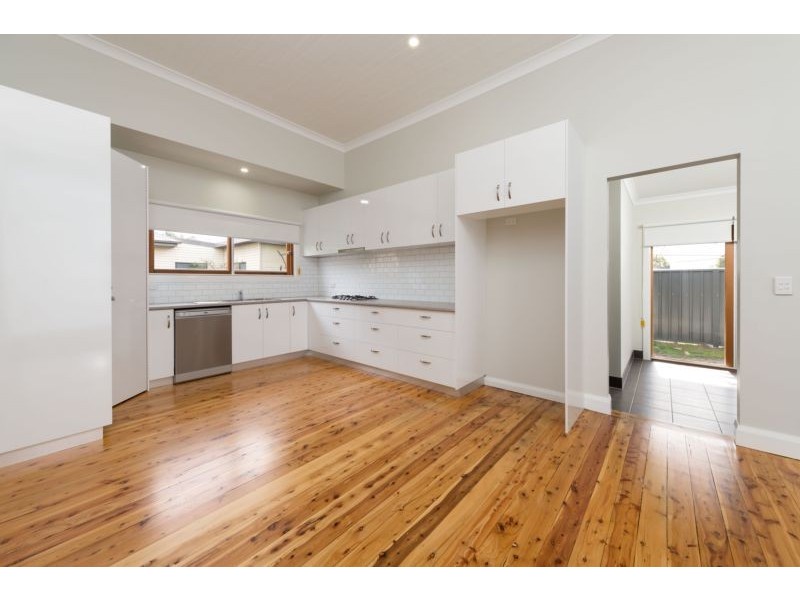 16 CHENERY STREET, Wodonga VIC 3690