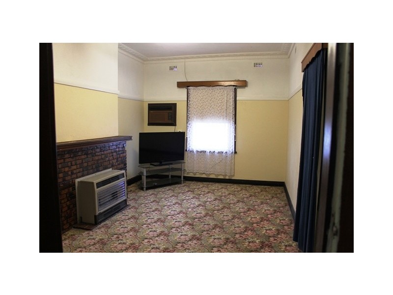 560 HANEL STREET, Albury NSW 2640