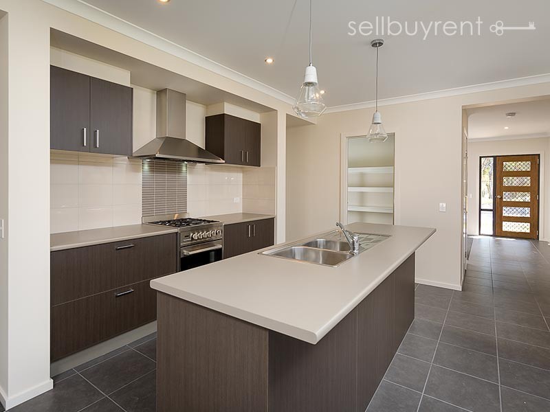 29 AXFORD BOULEVARD, Wodonga VIC 3690