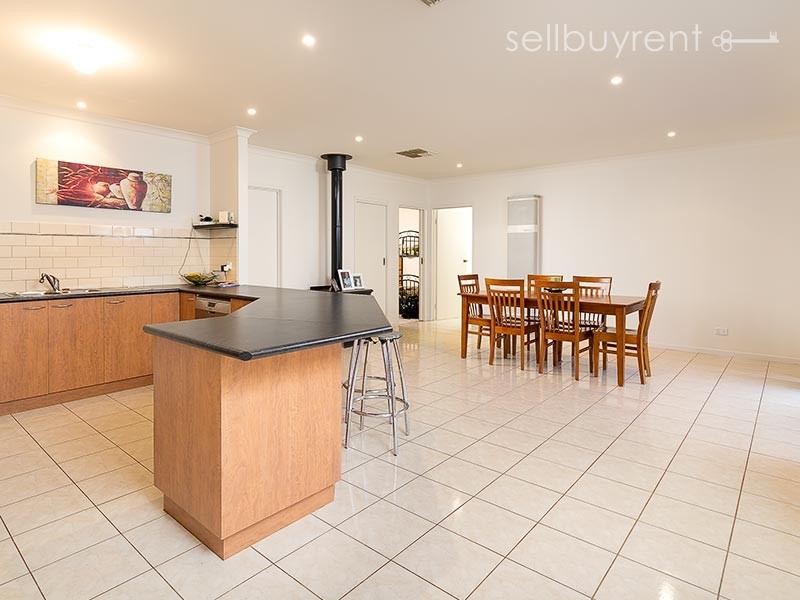 7 LARK COURT, Wodonga VIC 3690