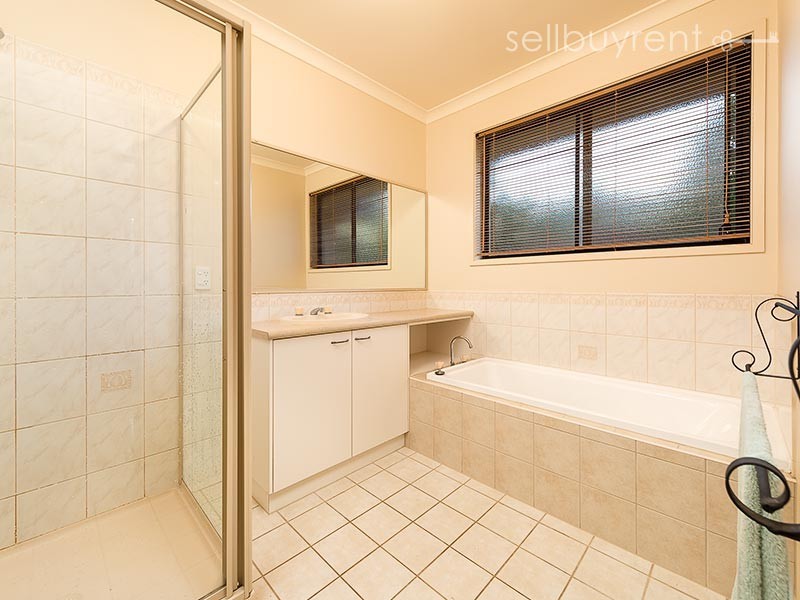 7 LARK COURT, Wodonga VIC 3690