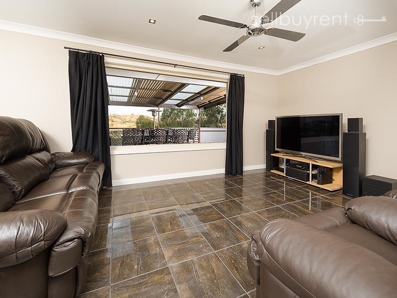 13 BEARDMORE STREET, Bethanga VIC 3691