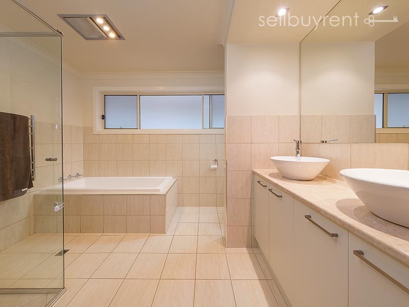 13 BEARDMORE STREET, Bethanga VIC 3691