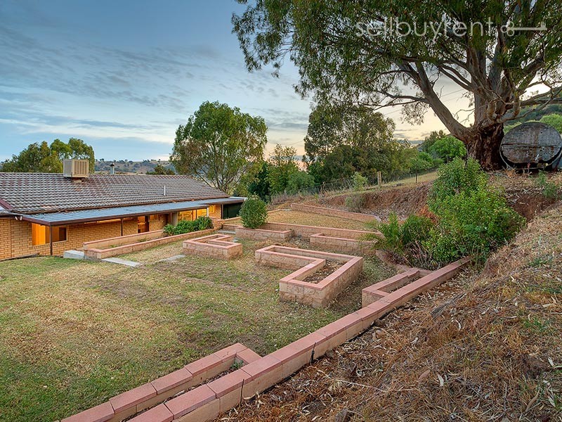 13 BEARDMORE STREET, Bethanga VIC 3691