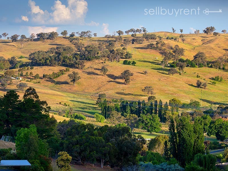 13 BEARDMORE STREET, Bethanga VIC 3691