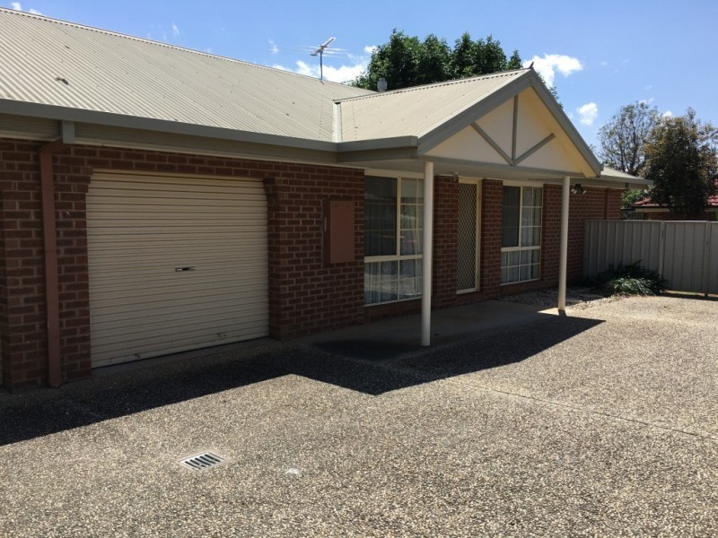 2/51 Azure Drive, West Wodonga VIC 3690