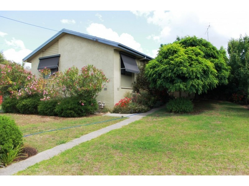 46 MCFARLAND ROAD, Wodonga VIC 3690
