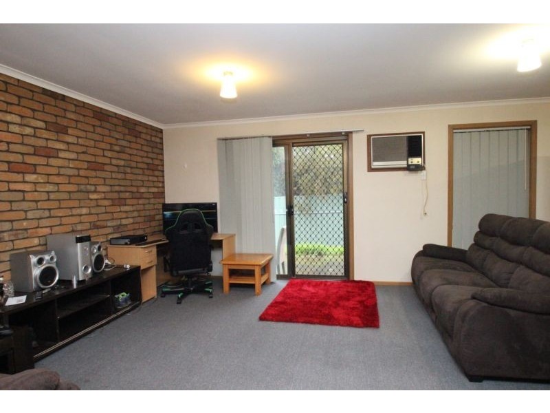 2/12 McMahon Place, Wodonga VIC 3690