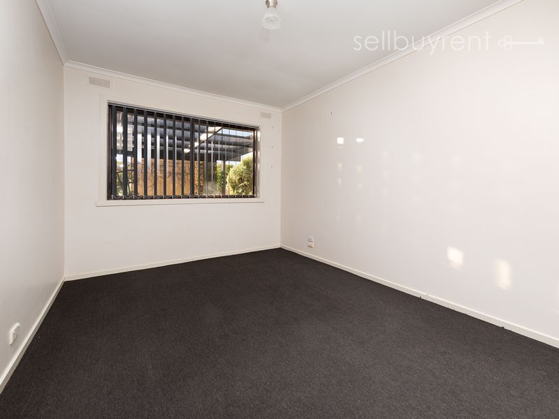 1/106 HUON’S HILL ROAD, Wodonga VIC 3690