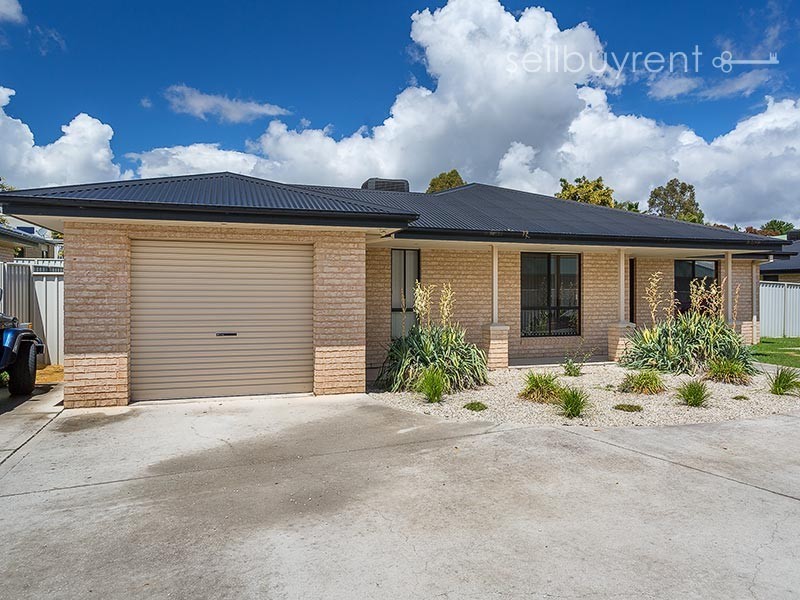 30 THORNEYCROFT AVENUE, Wodonga VIC 3690