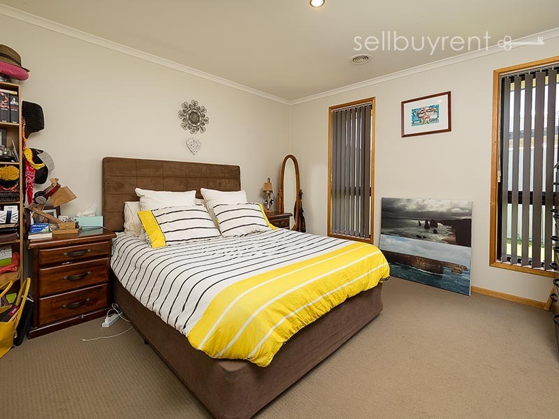 30 THORNEYCROFT AVENUE, Wodonga VIC 3690