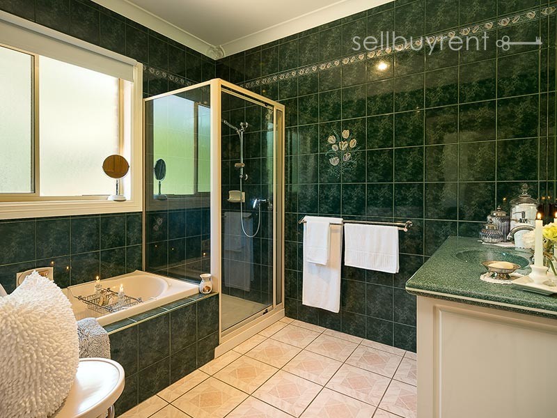 3 McGAFFIN’S ROAD, Wodonga VIC 3690