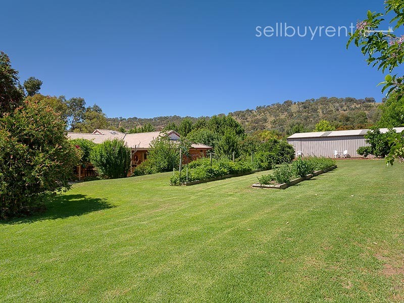 3 McGAFFIN’S ROAD, Wodonga VIC 3690