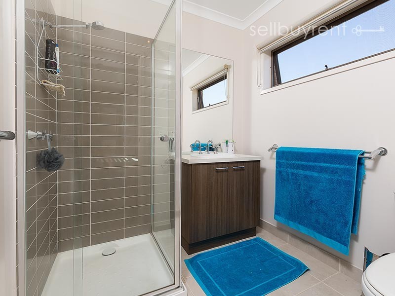 28 VICTORIA CROSS PARADE, Wodonga VIC 3690