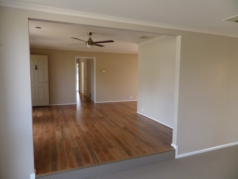 19 COOK PLACE, Wodonga VIC 3690