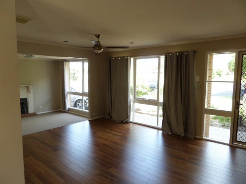 19 COOK PLACE, Wodonga VIC 3690