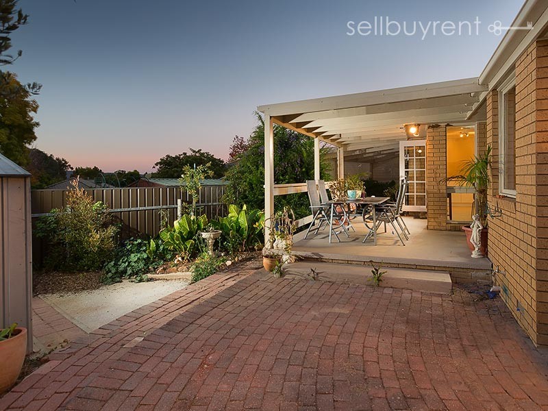 19 COOK PLACE, Wodonga VIC 3690