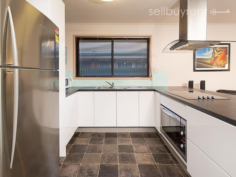 12 JAMIESON COURT, Wodonga VIC 3690