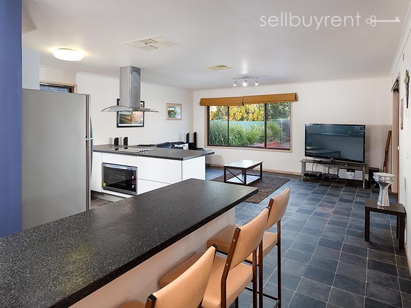 12 JAMIESON COURT, Wodonga VIC 3690