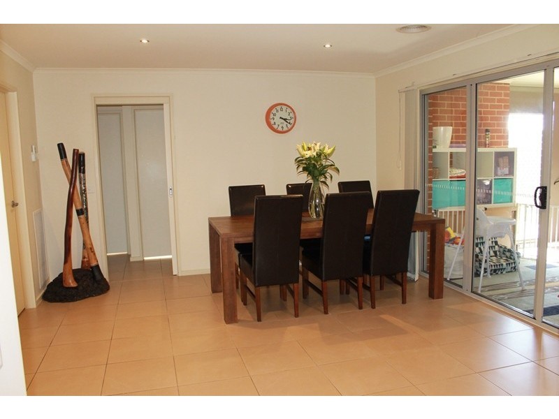 12 SAMANTHA TERRACE, Wodonga VIC 3690