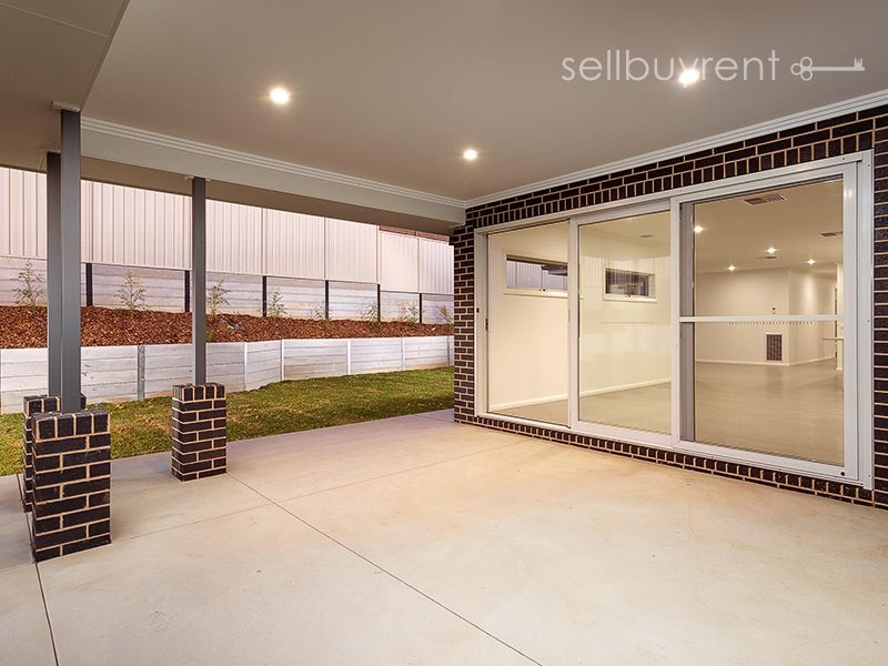 11 KESTREL CIRCUIT, Wodonga VIC 3690