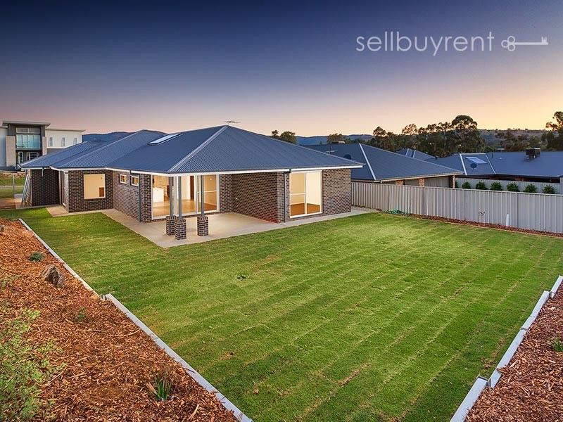 11 KESTREL CIRCUIT, Wodonga VIC 3690