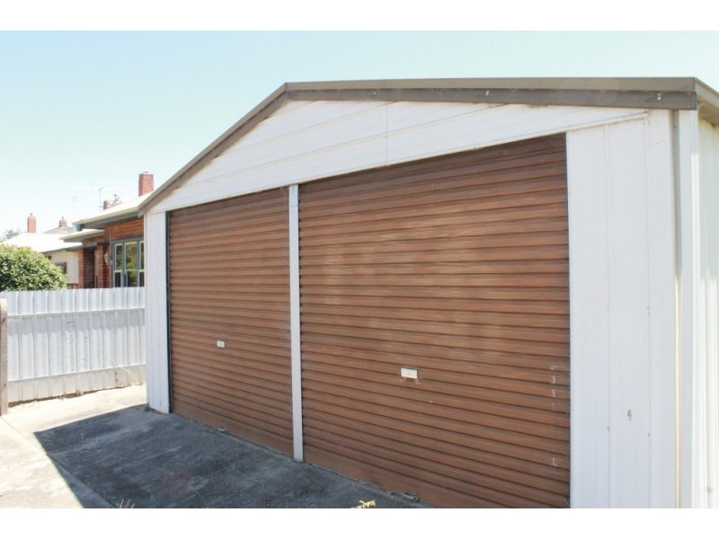 145 LAWRENCE STREET, Wodonga VIC 3690