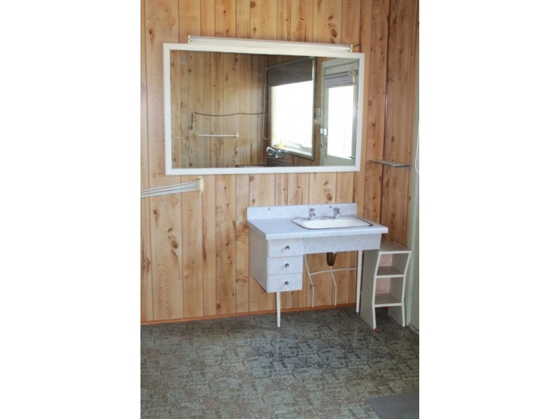 145 LAWRENCE STREET, Wodonga VIC 3690