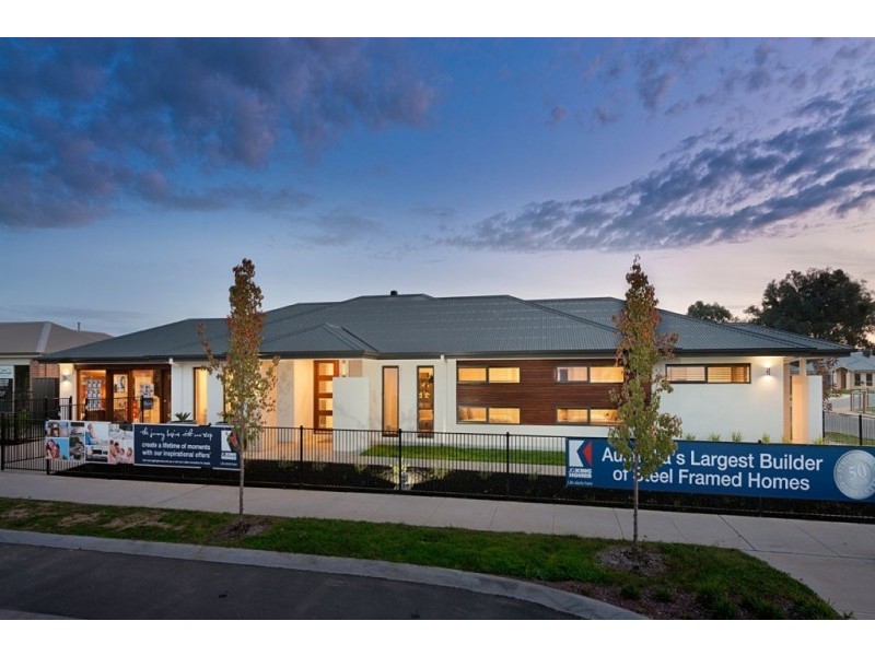 17 RIVERSIDE BOULEVARD, Wodonga VIC 3690