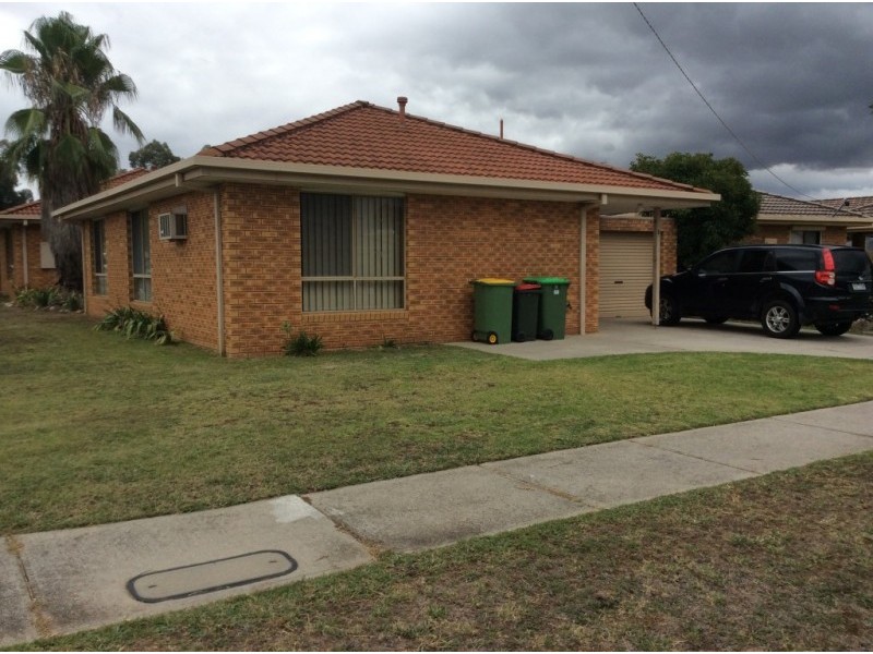 1/17 ROADSHOW DRIVE, Wodonga VIC 3690