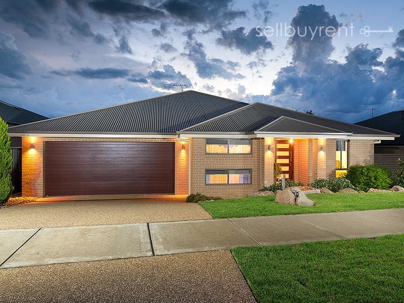 42 BREMER AVENUE, Wodonga VIC 3690