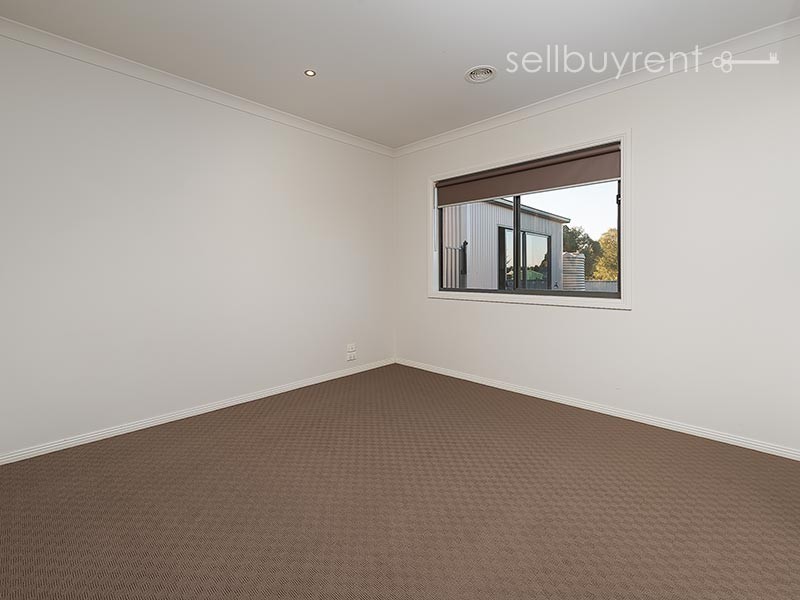 16 HEMLOCK COURT, Baranduda VIC 3691