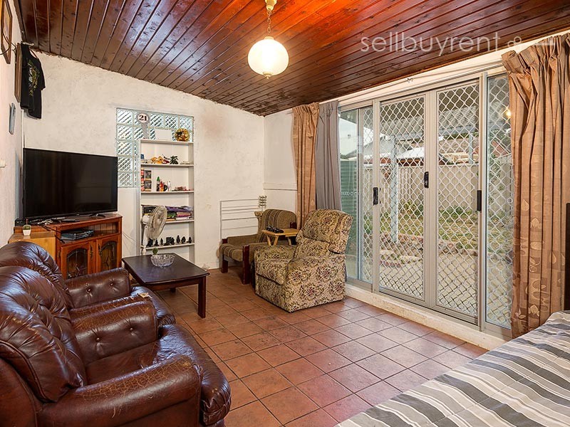 560 HANEL STREET, Albury NSW 2640