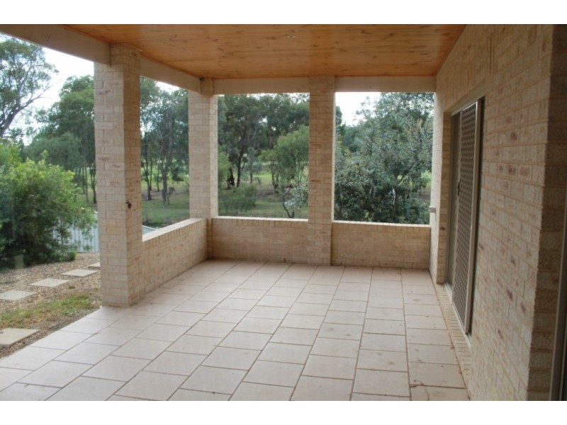 27 GOLFLINKS AVENUE, Wodonga VIC 3690