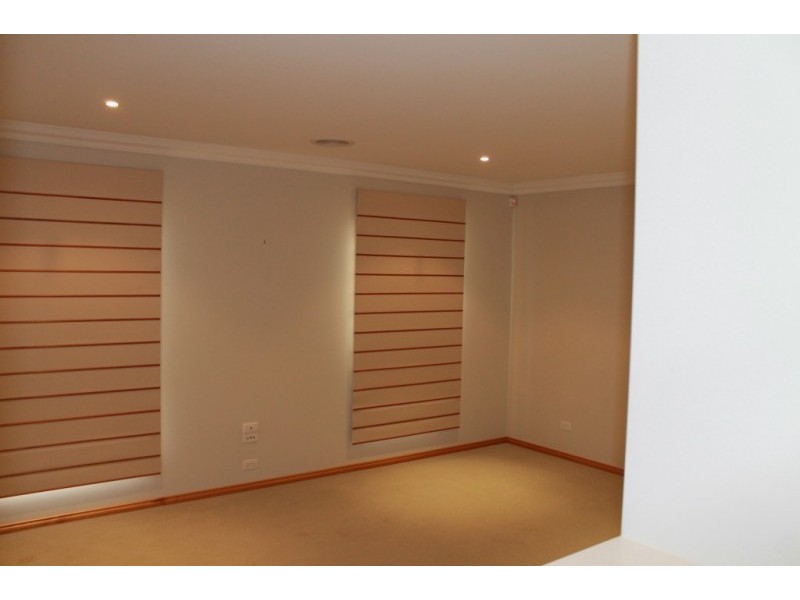 27 GOLFLINKS AVENUE, Wodonga VIC 3690