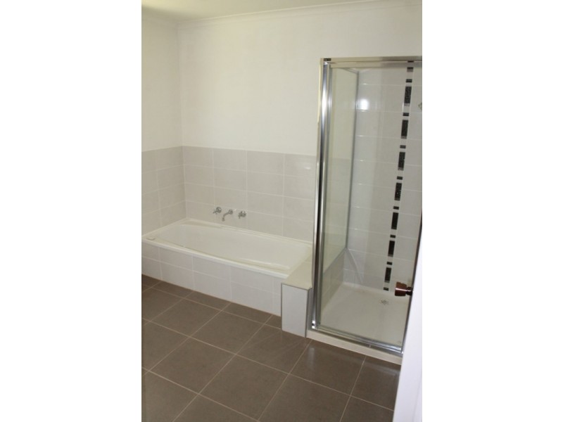 4 EVANS COURT, Wodonga VIC 3690