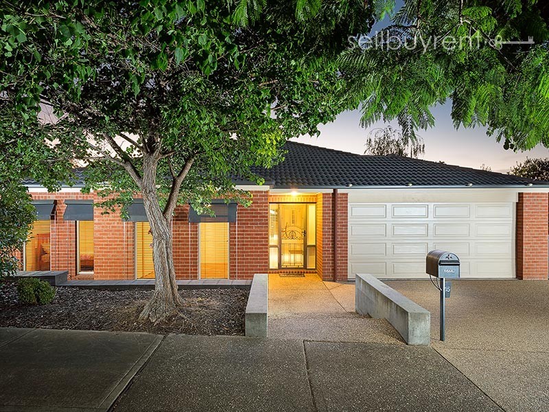 15 SCARBOROUGH DRIVE, Wodonga VIC 3690